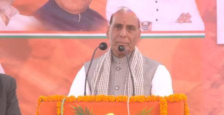 ये काम तेजस्वी यादव कर सकते हैं पर हम नहीं, औरंगाबाद में राजनाथ सिंह ने ऐसा क्यों कहा? ये काम तेजस्वी यादव कर सकते हैं पर हम नहीं, औरंगाबाद में राजनाथ सिंह ने ऐसा क्यों कहा?