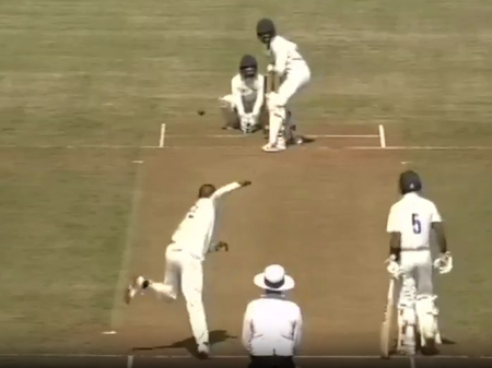 आकाश चौधरी ने रचा इतिहास, प्रथम श्रेणी क्रिकेट का सबसे तेज अर्धशतक जड़ा, लगातार 8 छक्के लगाए आकाश चौधरी ने रचा इतिहास, प्रथम श्रेणी क्रिकेट का सबसे तेज अर्धशतक जड़ा, लगातार 8 छक्के लगाए