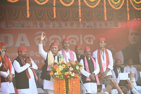 ओडिशा में बोले अखिलेश यादव, पीडीए दे रहा समानता का संदेश ओडिशा में बोले अखिलेश यादव, पीडीए दे रहा समानता का संदेश