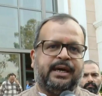 हरियाणा चुनाव में अनियमितताओं के खिलाफ कांग्रेस करेगी प्रदर्शन वरुण चौधरी हरियाणा चुनाव में अनियमितताओं के खिलाफ कांग्रेस करेगी प्रदर्शन वरुण चौधरी