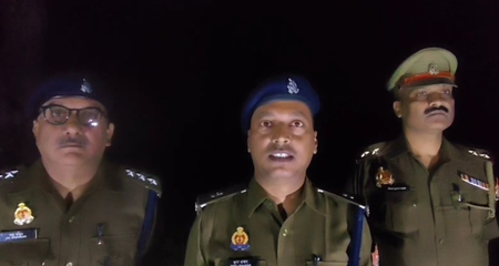 उत्तर प्रदेश : बलिया में पुलिस मुठभेड़ में हत्या का आरोपी घायल