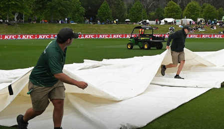 न्यूजीलैंड बनाम वेस्टइंडीज बारिश से धुला चौथा टी20 मैच, न्यूजीलैंड के पास 2-1 से लीड न्यूजीलैंड बनाम वेस्टइंडीज बारिश से धुला चौथा टी20 मैच, न्यूजीलैंड के पास 2-1 से लीड