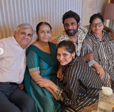 आप हमेशा मेरे दिल में रहेंगी, आरती सिंह ने अपनी आंटी को किया याद