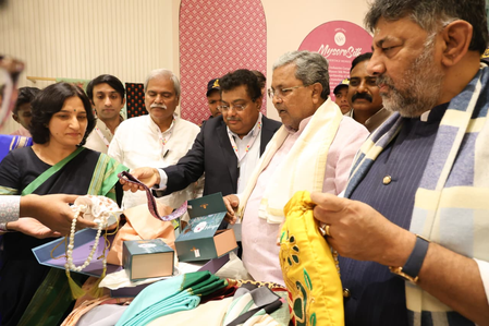 CM Siddaramaiah inaugurates ‘Kalaloka’ store at Bengaluru Airport to showcase GI products