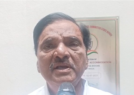 दिल्ली धमाका कांग्रेस नेता ने सरकार को घेरा, कहा- खुफिया एजेंसियों ने नहीं उठाए जरूरी कदम