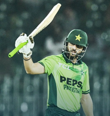 वनडे सीरीज सलमान आगा का शतक, पाकिस्तान ने श्रीलंका को दिया 300 रन का लक्ष्य