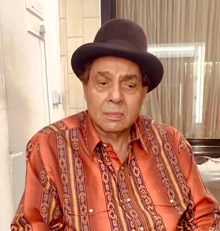 Dharmendra has gone home fully satisfied and is in a stable condition, reveals doctor from Breach Candy Hospital Dharmendra has gone home fully satisfied and is in a stable condition, reveals doctor from Breach Candy Hospital
