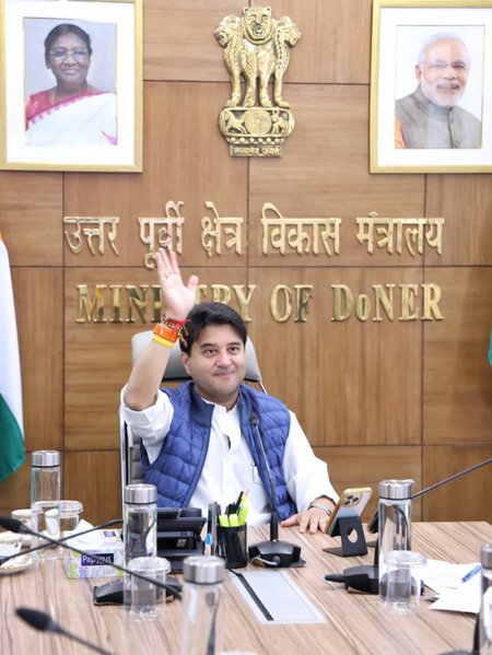 ‘एक भारत, श्रेष्ठ भारत’ की भावना को आगे बढ़ाएं युवा  केंद्रीय मंत्री ज्योतिरादित्य सिंधिया