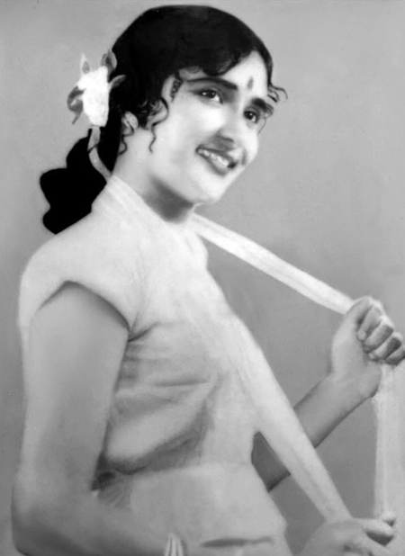 मां को याद कर इमोशनल हुईं आरती सिंह, कहा- मैं हर सांस में प्यार जताना चाहती हूं