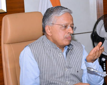 मुख्य सचिव ने चेताया, फार्मर रजिस्ट्री में सुस्ती पर सख्त कार्रवाई होगी, पराली जलाने पर जीरो टॉलरेंस