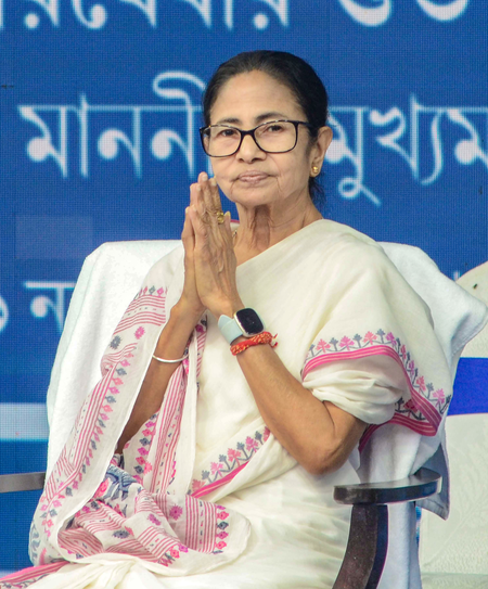 राष्ट्रीय जल पुरस्कार पश्चिम बंगाल के दो संस्थानों को मिला सम्मान, सीएम ममता बनर्जी ने बताया गौरव का क्षण राष्ट्रीय जल पुरस्कार पश्चिम बंगाल के दो संस्थानों को मिला सम्मान, सीएम ममता बनर्जी ने बताया गौरव का क्षण