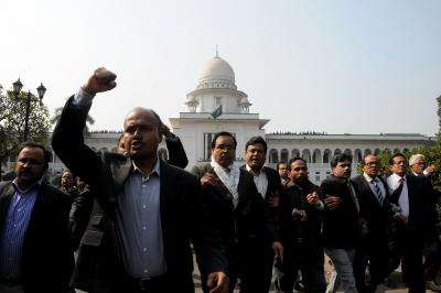 Rights body slams Yunus-led interim govt for brutal attacks, arbitrary arrests of lawyers in Bangladesh Rights body slams Yunus-led interim govt for brutal attacks, arbitrary arrests of lawyers in Bangladesh