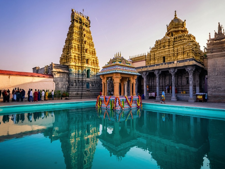 श्री वरसिद्धि विनायक स्वामी मंदिर  यहां सत्य के रक्षक के रूप में विराजमान भगवान