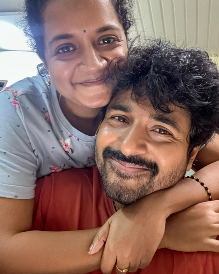Sivakarthikeyan pens a lovely birthday wish for his 'everything' wife Aarthy