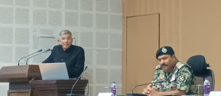 ग्वालियर बीएसएफ अकादमी और गति शक्ति विश्वविद्यालय के बीच ऐतिहासिक समझौता ग्वालियर बीएसएफ अकादमी और गति शक्ति विश्वविद्यालय के बीच ऐतिहासिक समझौता