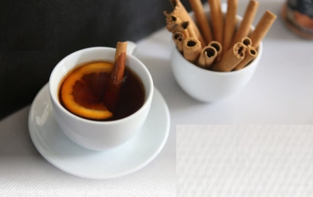 डायबिटीज के मरीजों के लिए बेहद फायदेमंद दालचीनी की चाय, ऐसे बनाएं