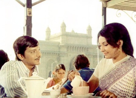 विद्या सिन्हा  18 साल की उम्र में मॉडलिंग और फिर इस तरह रखा बॉलीवुड में कदम