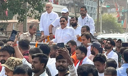 बिहार चुनाव मोकामा में छोटे सरकार का दबदबा बरकरार, सूरजभान की पत्नी को दी मात बिहार चुनाव मोकामा में छोटे सरकार का दबदबा बरकरार, सूरजभान की पत्नी को दी मात