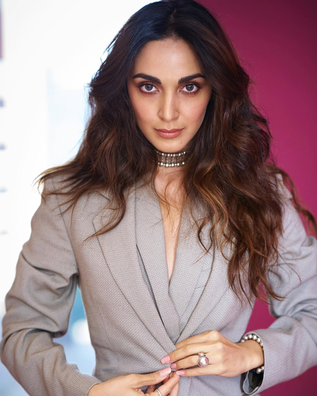 <div>Kiara Advani pays tribute to Kabir Singh co-actor Kamini Kaushal: 'Your grace, humility and talent inspired generations'</div>