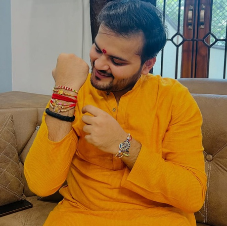 भोजपुरी दर्शकों को कल्लू का तोहफा! नया गाना सरसों के साग जल्द होगा जारी भोजपुरी दर्शकों को कल्लू का तोहफा! नया गाना सरसों के साग जल्द होगा जारी