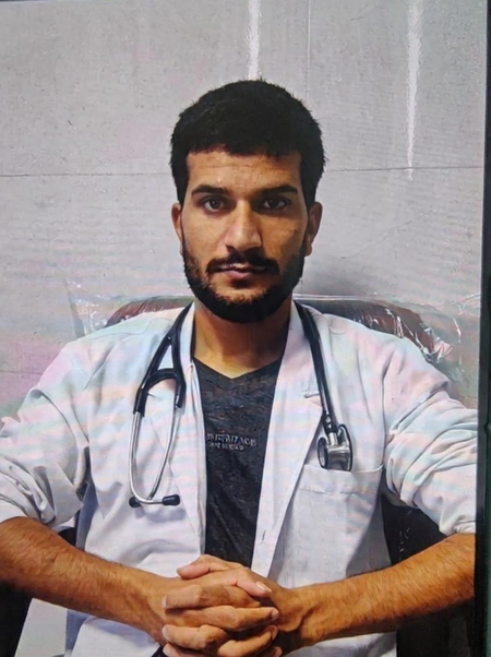 दिल्ली कार विस्फोट केस में जैश-ए-मोहम्मद का हवाला कनेक्शन, हैंडलर के जरिए आतंकी उमर तक भेजने की जांच दिल्ली कार विस्फोट केस में जैश-ए-मोहम्मद का हवाला कनेक्शन, हैंडलर के जरिए आतंकी उमर तक भेजने की जांच