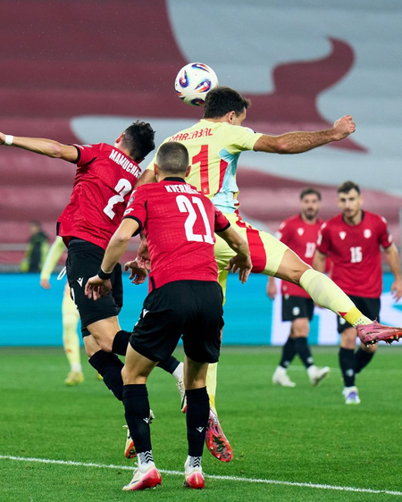 स्पेन ने जॉर्जिया को 4-0 से हराया, मिकल ओयार्जाबेल जीत के हीरो स्पेन ने जॉर्जिया को 4-0 से हराया, मिकल ओयार्जाबेल जीत के हीरो