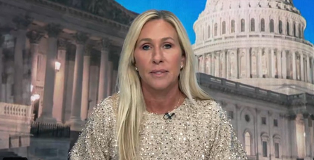 ट्रंप और ग्रीन के बीच जुबानी जंग जारी, रिपब्लिकन नेता ने धमकी देने का लगाया आरोप ट्रंप और ग्रीन के बीच जुबानी जंग जारी, रिपब्लिकन नेता ने धमकी देने का लगाया आरोप