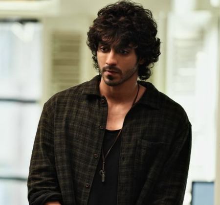 Ahaan Panday to train 5 hours a day for his next film with Ali Abbas Zafar Ahaan Panday to train 5 hours a day for his next film with Ali Abbas Zafar