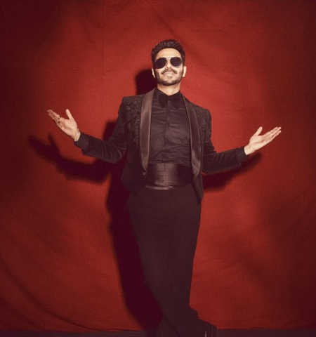 अपारशक्ति खुराना आवाज से श्रोताओं का दिल जीता फिर दंगल से बॉलीवुड में जमाए पैर अपारशक्ति खुराना आवाज से श्रोताओं का दिल जीता फिर दंगल से बॉलीवुड में जमाए पैर