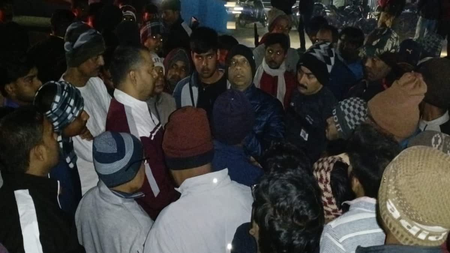 झारखंड हजारीबाग में ज्वेलर्स से 35 किलो सोना और 60 किलो चांदी की लूट, सर्च ऑपरेशन में जुटी पुलिस झारखंड हजारीबाग में ज्वेलर्स से 35 किलो सोना और 60 किलो चांदी की लूट, सर्च ऑपरेशन में जुटी पुलिस