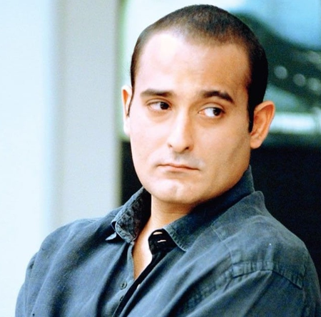 Arjun Rampal, Akshaye Khanna spell terror in supercharged ‘Dhurandhar’ trailer Arjun Rampal, Akshaye Khanna spell terror in supercharged ‘Dhurandhar’ trailer