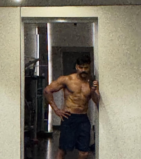 Arya drops important update on 'Vettavam' climax shoot Arya drops important update on 'Vettavam' climax shoot