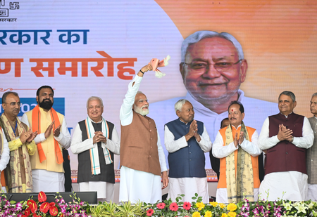 सीएम नीतीश कुमार ने मंत्रिमंडल से साधा सामाजिक समीकरण, राजपूत जाति से चार लोगों को मिला स्थान सीएम नीतीश कुमार ने मंत्रिमंडल से साधा सामाजिक समीकरण, राजपूत जाति से चार लोगों को मिला स्थान