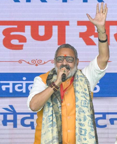 Mamata Banerjee allowing Bengal to become hub of illegal immigrants: Giriraj Singh says amid SIR row
