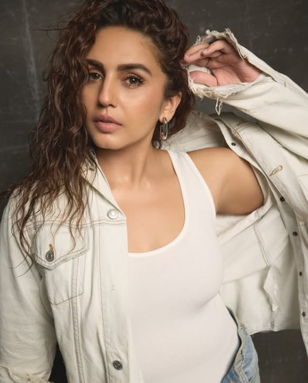 काम के दवाब पर बोलीं हुमा कुरैशी, दूसरों की उम्मीदें मेरी जिम्मेदारी नहीं