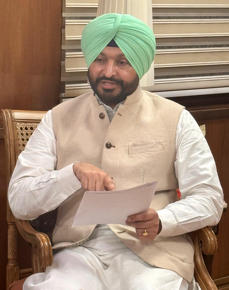 श्री गुरु तेग बहादुर जी के शहीदी दिवस पर भारतीय रेल चलाएगी विशेष ट्रेनें श्री गुरु तेग बहादुर जी के शहीदी दिवस पर भारतीय रेल चलाएगी विशेष ट्रेनें