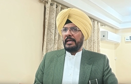 लुधियाना में आईएसआई से जुड़े दो अपराधियों का एनकाउंटर, एक की मौत लुधियाना में आईएसआई से जुड़े दो अपराधियों का एनकाउंटर, एक की मौत