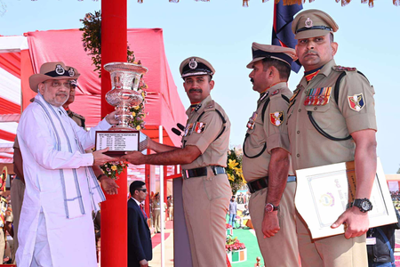 बीएसएफ ने विश्व के सामने सीमा सुरक्षा के सर्वोच्च आदर्श स्थापित किए अमित शाह