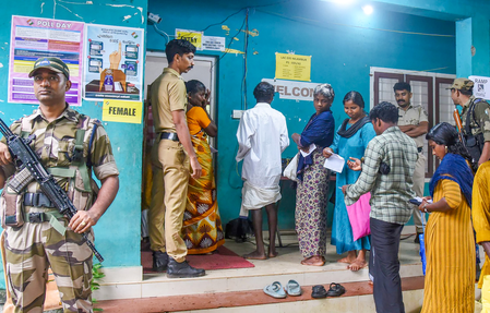 Kerala: 1.64 lakh nominations filed for two-phase local body elections