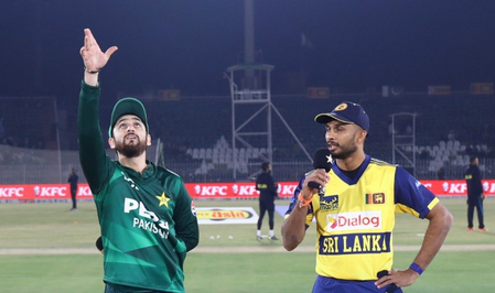 त्रिकोणीय टी20 सीरीज श्रीलंका की निराशाजनक बल्लेबाजी, पाकिस्तान को जीत के लिए मिला 129 का लक्ष्य