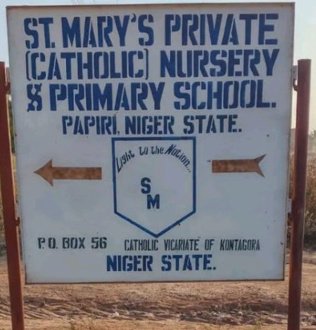 नाइजीरिया में अपहरण दावा, 227 नहीं 315 को स्कूल से किया गया अगवा