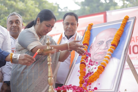 सरदार वल्लभभाई पटेल की दूर की सोच ने लोगों को एक साथ लाया रेखा गुप्ता