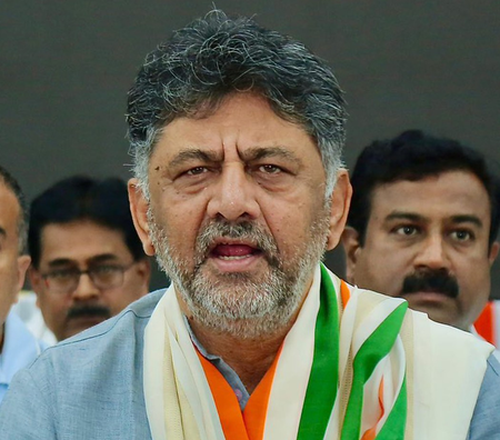 'He is daydreaming': DKS dismisses Kumaraswamy's claim of 'explosive political developments' in K'taka