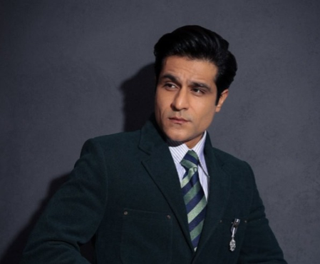 Sunny Hinduja pays homage to Indian spy Ravindra Kaushik as his biographical series clocks 11 years Sunny Hinduja pays homage to Indian spy Ravindra Kaushik as his biographical series clocks 11 years