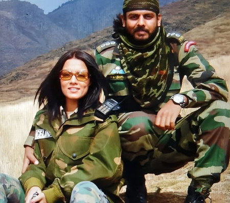 मैं उसका इंतजार कर रही, भाई को याद कर इमोशनल हुईं सेलिना जेटली