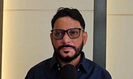 अजित पवार लोगों को धमका रहे हैं, चुनाव आयोग कार्रवाई करे वारिस पठान अजित पवार लोगों को धमका रहे हैं, चुनाव आयोग कार्रवाई करे वारिस पठान