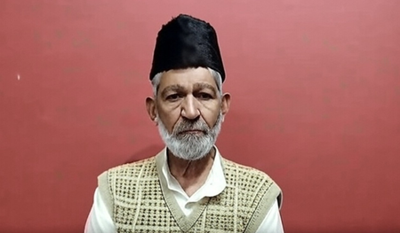 संभल जामा मस्जिद हिंसा के पूरे एक साल, अध्यक्ष जफर अली बोले- हालात पूरी तरह सामान्य संभल जामा मस्जिद हिंसा के पूरे एक साल, अध्यक्ष जफर अली बोले- हालात पूरी तरह सामान्य