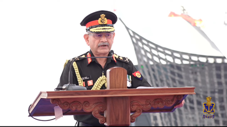 मल्टी-डोमेन युद्ध में आर्मी, नेवी और एयर फोर्स के तालमेल से मिलेगी रणनीतिक बढ़त  सेना प्रमुख