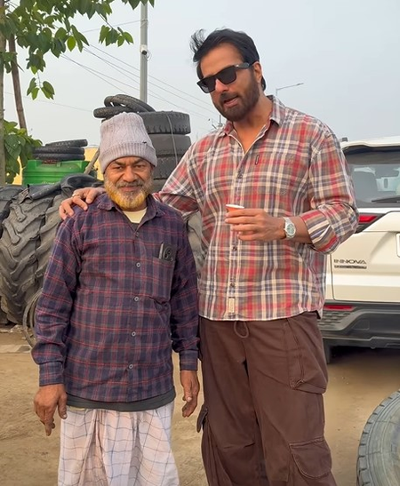 छोटे बिजनेस को बढ़ावा देते नजर आए सोनू सूद, सिलीगुड़ी के ‘मोहम्मद भाई’ की पंक्चर दुकान पर पहुंचे