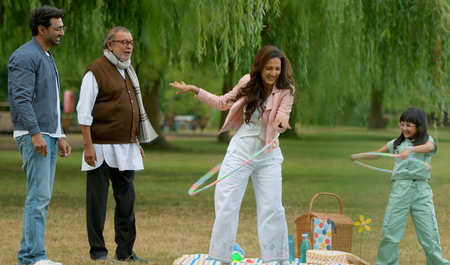 ‘Projapati 2’ title track featuring Mithun Chakraborty shows the actor soaking in the beauty of London